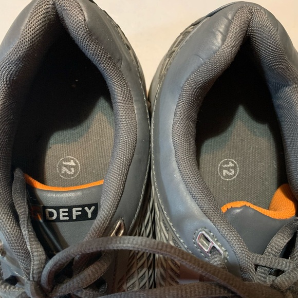 Men's Tennis shoes by G -Defier Sz 12 = EXCELLENT condition & PRICED TO SELL - Picture 7 of 10